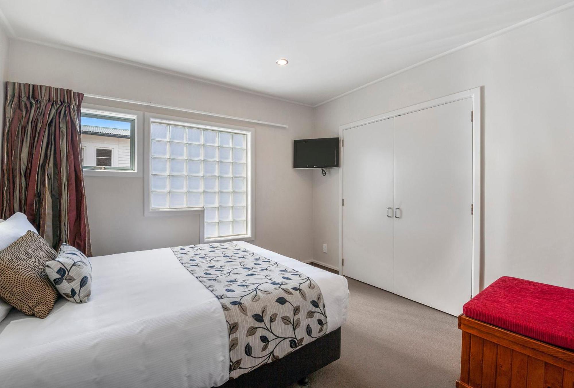 The Village Resort Taupo Room photo